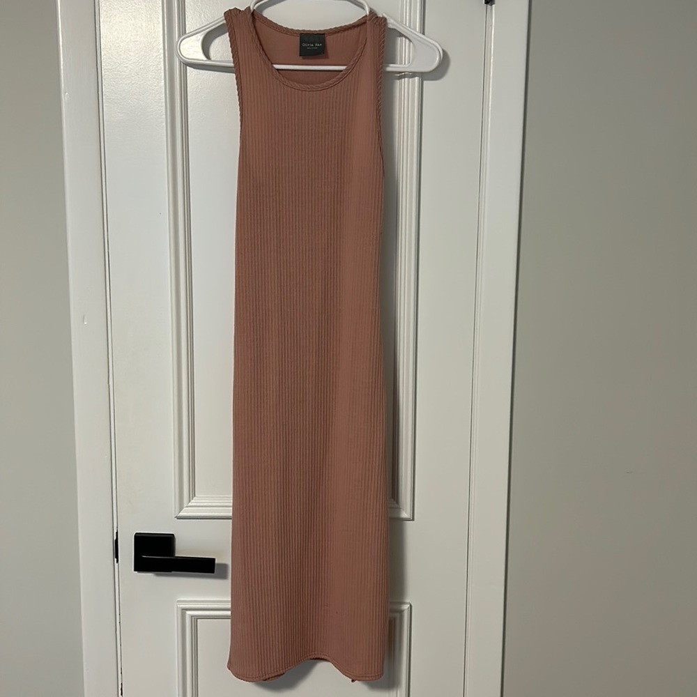 Olivia Rae Midi Dress